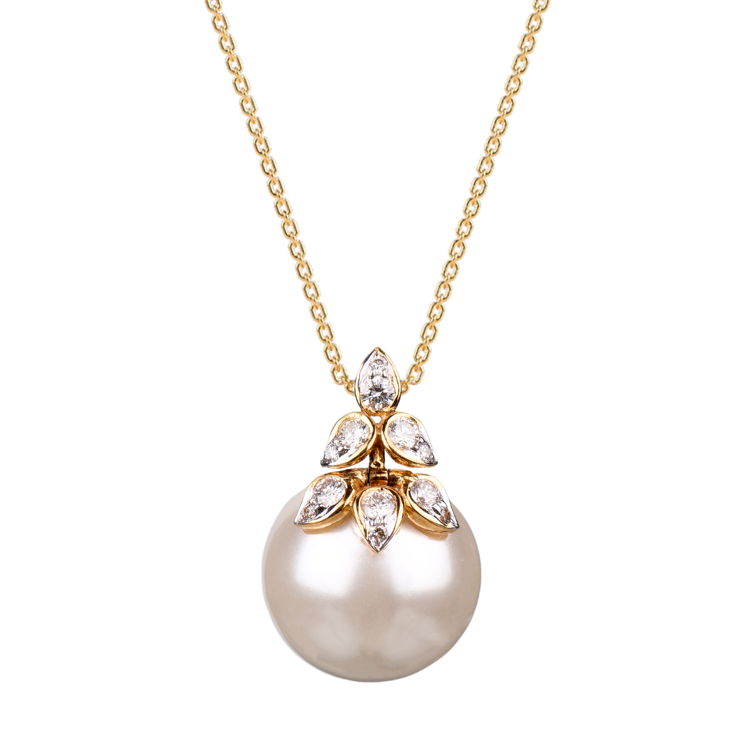 The Large 6 petal Diamond and pearl pendant